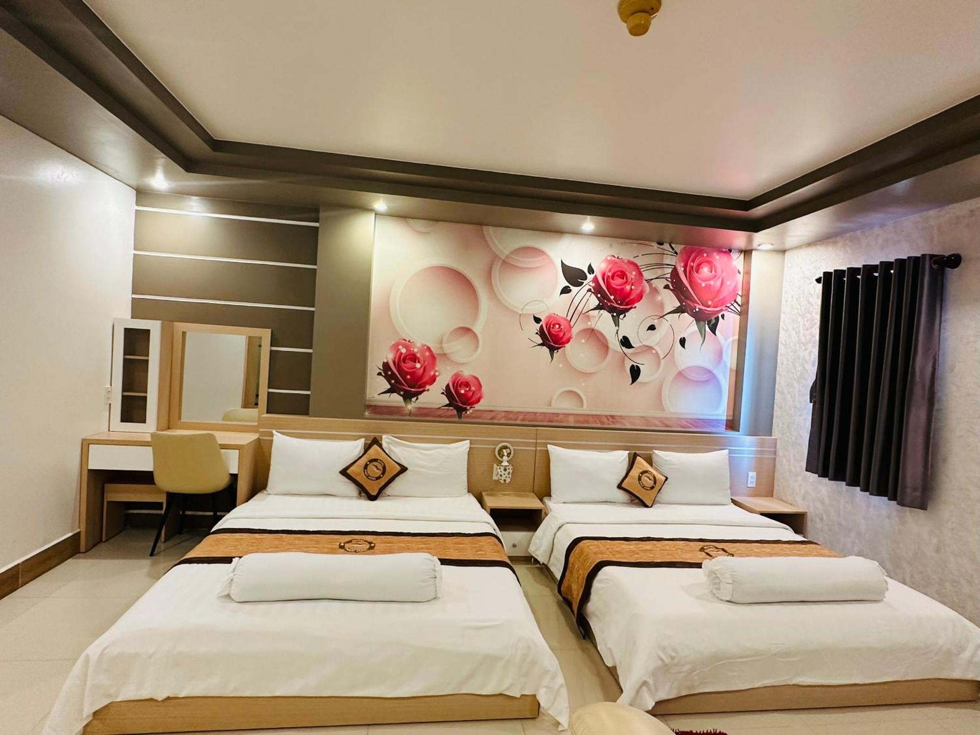 Phuc Hung Hotel Rạch Giá Buitenkant foto