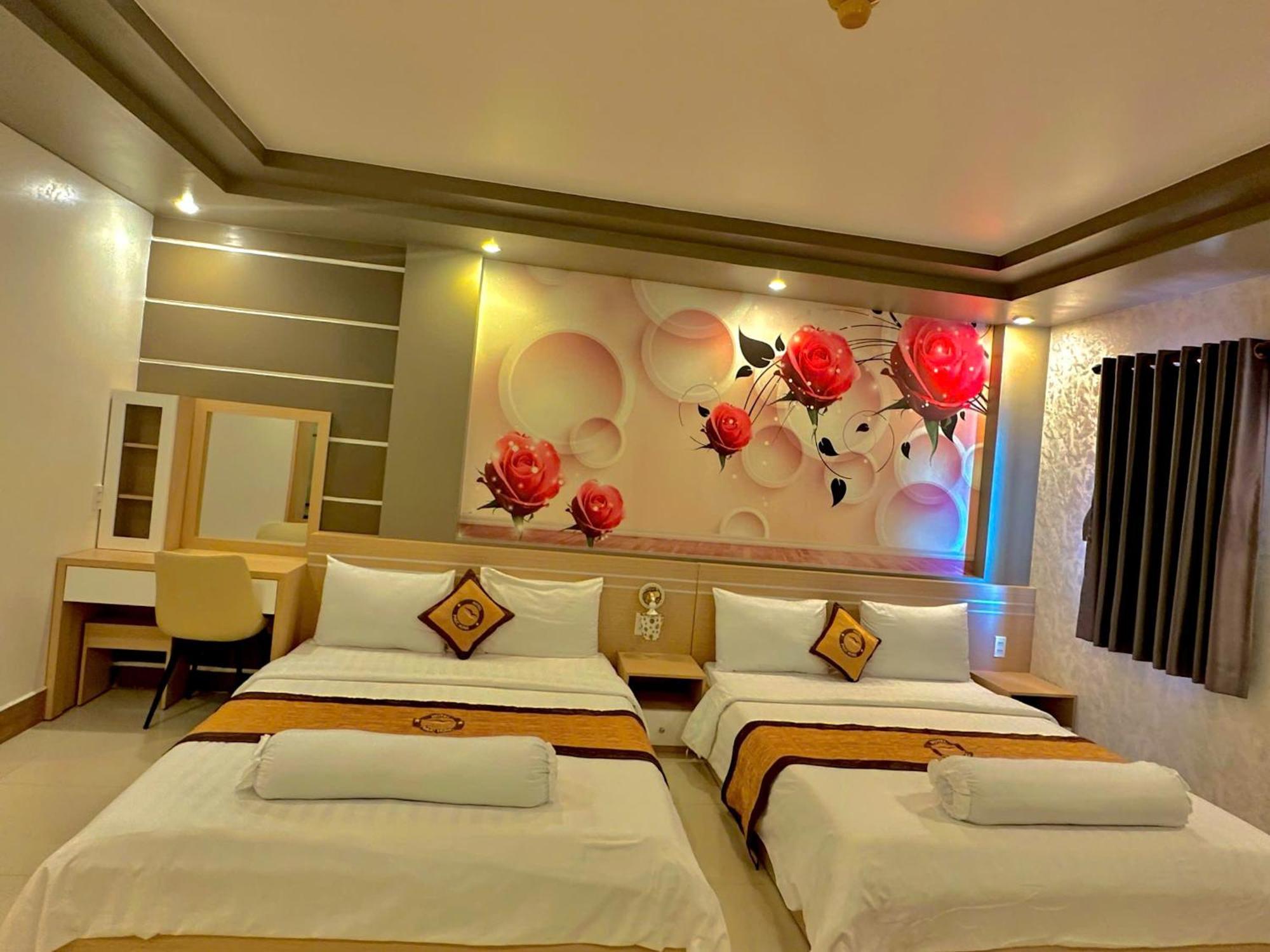 Phuc Hung Hotel Rạch Giá Buitenkant foto